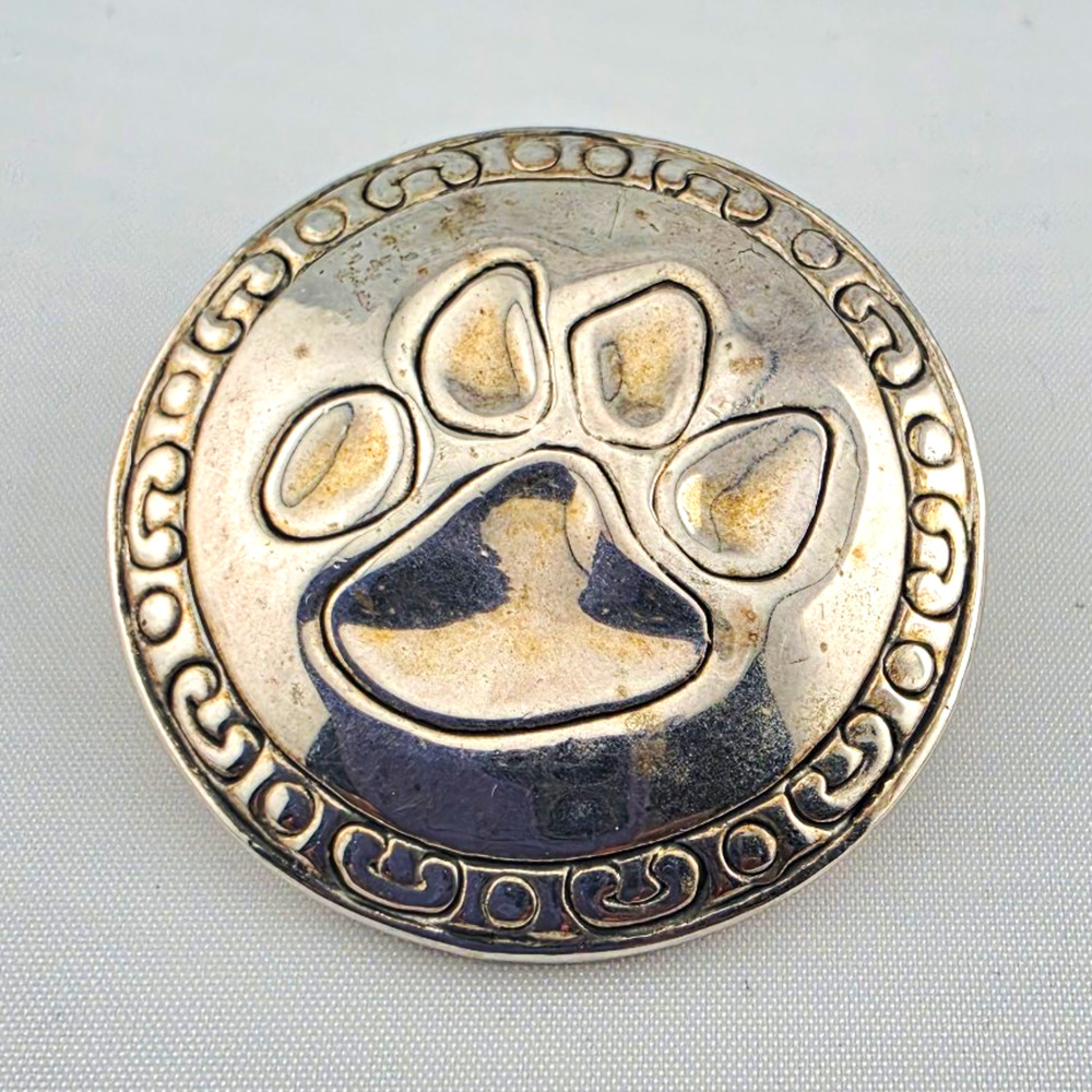Round Paw Print Brooch Pin Silver Metal No Stone Animals & Insects Theme